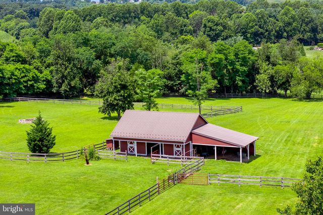 3698 W WATERSVILLE RD, Mount Airy, MD 21771