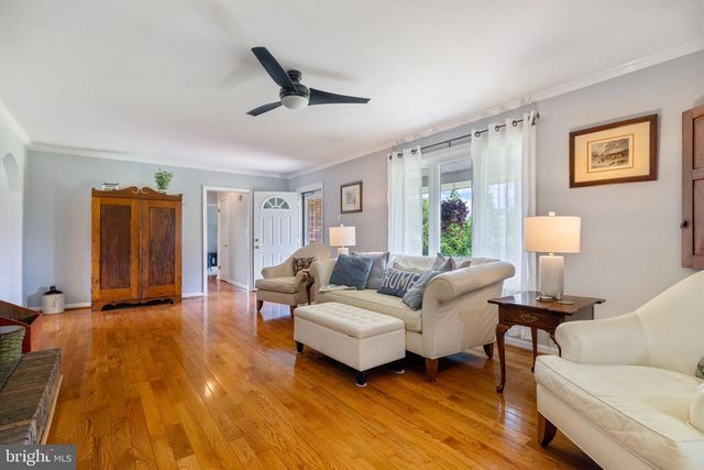 3698 W WATERSVILLE RD, Mount Airy, MD 21771