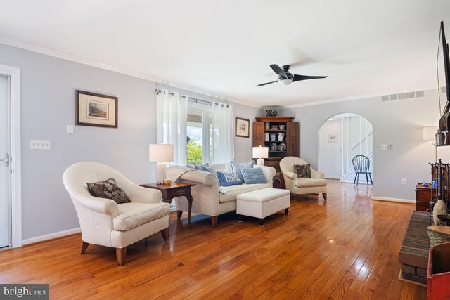 3698 W WATERSVILLE RD, Mount Airy, MD 21771