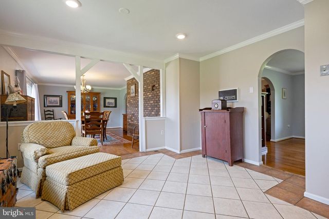 3698 W WATERSVILLE RD, Mount Airy, MD 21771