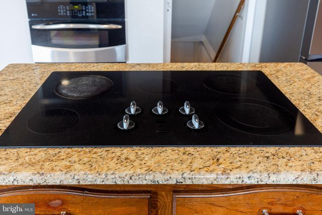 3698 W WATERSVILLE RD, Mount Airy, MD 21771
