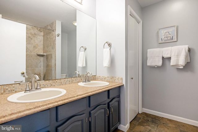 3698 W WATERSVILLE RD, Mount Airy, MD 21771