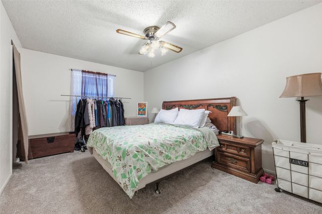 715 Sun Valley Drive, Duncanville, TX 75116