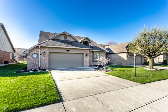 639 Brook Drive, Greenwood, IN 46143