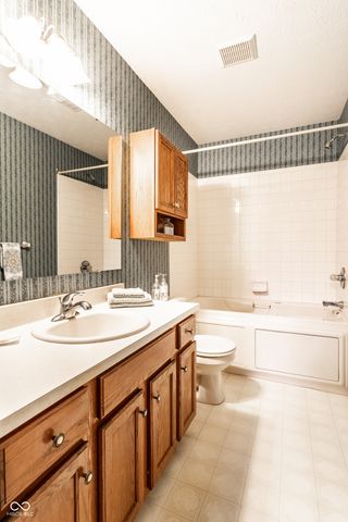 639 Brook Drive, Greenwood, IN 46143