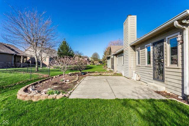 639 Brook Drive, Greenwood, IN 46143