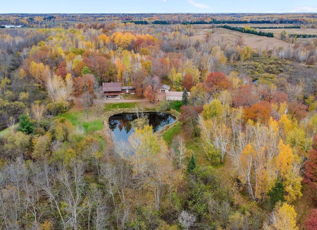 37631 State Highway 48, Hinckley, MN 55037 — exterior