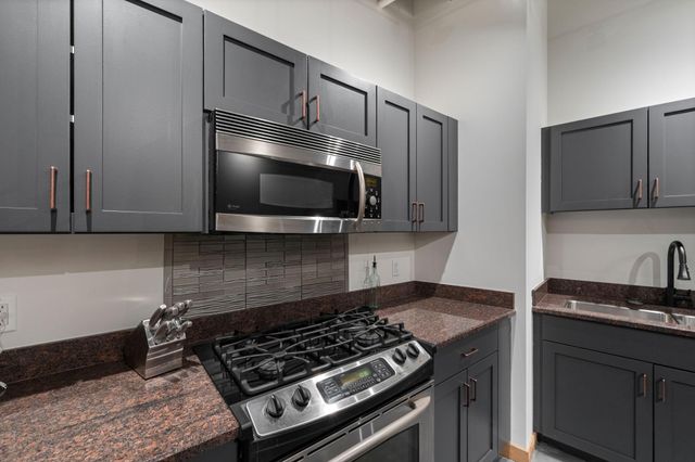 601 Marquette Avenue 405, Minneapolis, MN 55402