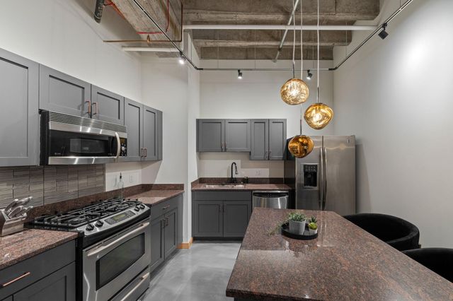 601 Marquette Avenue 405, Minneapolis, MN 55402