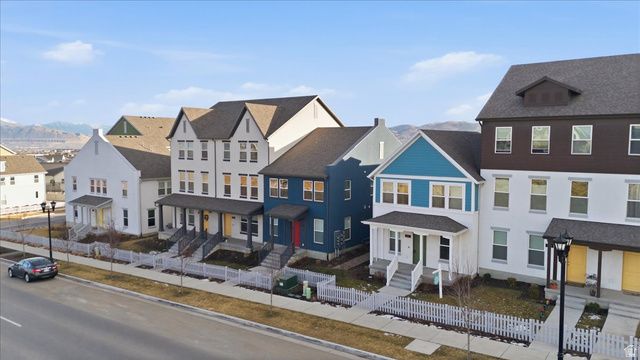 6311 W SOUTH JORDAN PKWY, South Jordan, UT 84009