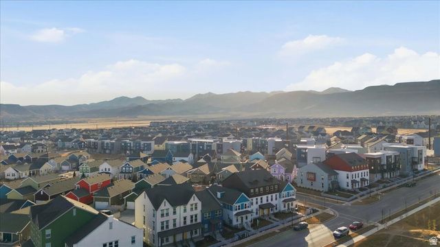 6311 W SOUTH JORDAN PKWY, South Jordan, UT 84009