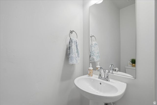 6311 W SOUTH JORDAN PKWY, South Jordan, UT 84009