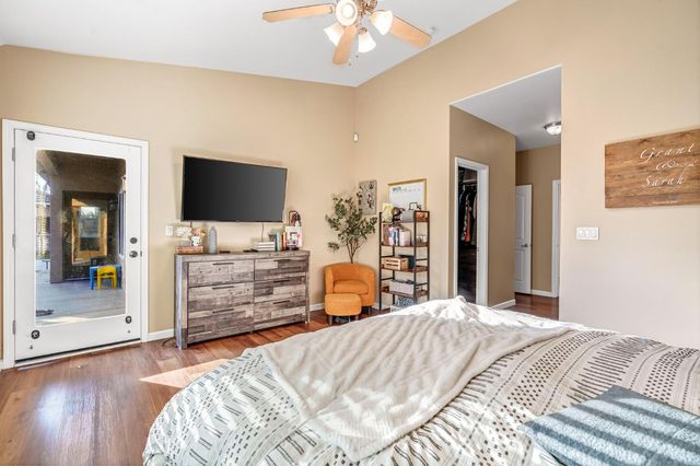 3710 Los Osos Court, Madera, CA 93637