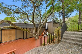 171 Dominican Dr, San Rafael, CA 94901