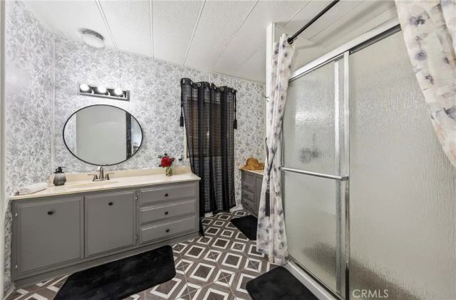 1625 W Johnston Avenue, Hemet, CA 92543