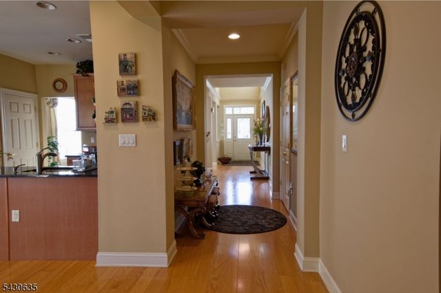 120 Crescent Way, Monroe Twp., NJ 08831