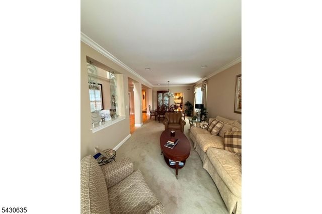 120 Crescent Way, Monroe Twp., NJ 08831