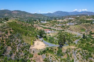 15691 Old Stage Coach Road, Redding, CA 96001