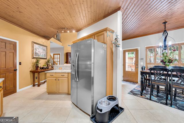 5724 Newberry Point Drive, Flowery Branch, GA 30542