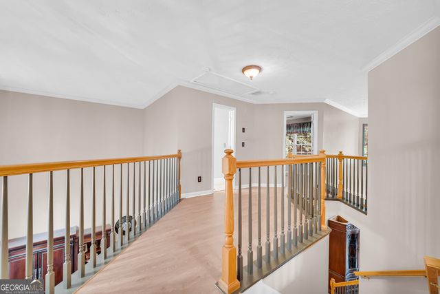 5724 Newberry Point Drive, Flowery Branch, GA 30542