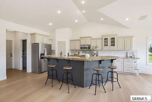 6192 E Pheasant Drive, Ammon, ID 83401
