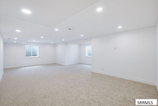 6192 E Pheasant Drive, Ammon, ID 83401