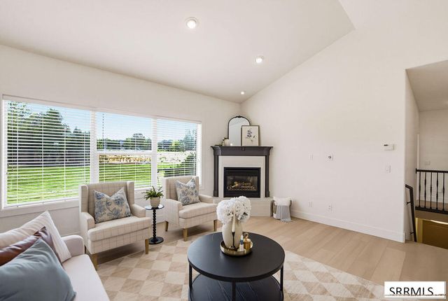 6192 E Pheasant Drive, Ammon, ID 83401