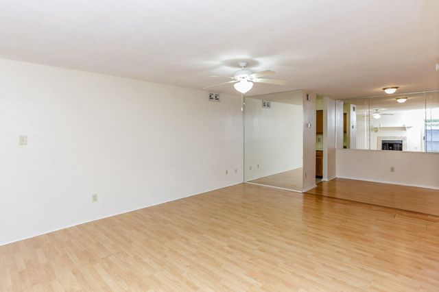 9797 Leawood Boulevard 1419, Houston, TX 77099