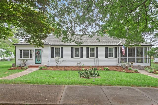 5101 Newark Avenue SW, Clarkdale, GA 30111