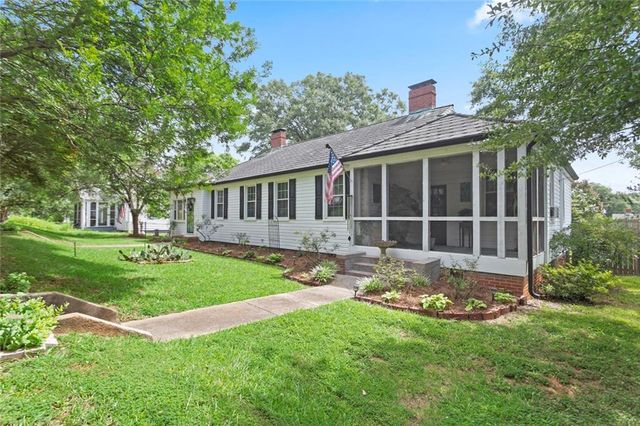 5101 Newark Avenue SW, Clarkdale, GA 30111