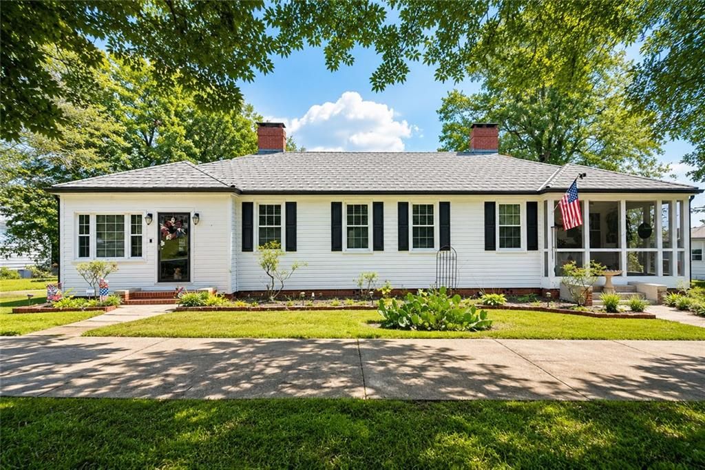 5101 Newark Avenue SW, Clarkdale, GA 30111