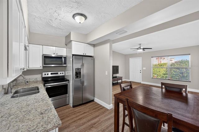 831 WOODLAWN STREET, Clearwater, FL 33756