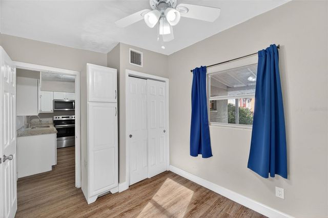 831 WOODLAWN STREET, Clearwater, FL 33756