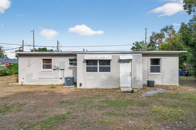 831 WOODLAWN STREET, Clearwater, FL 33756