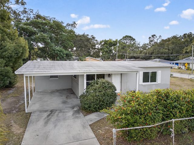 831 WOODLAWN STREET, Clearwater, FL 33756