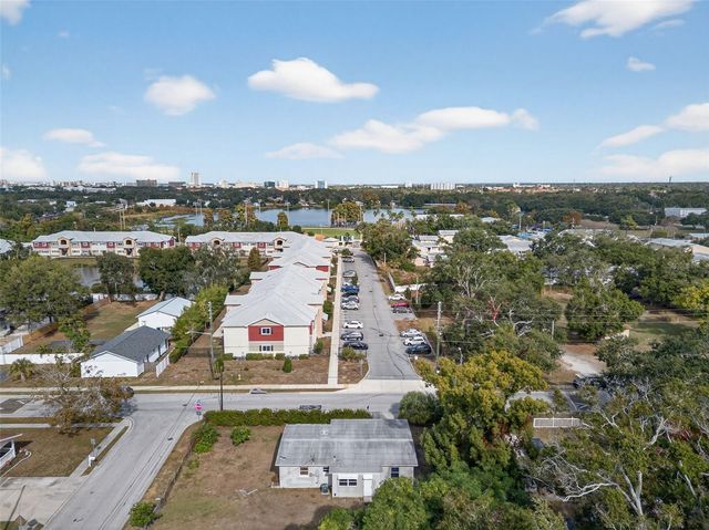 831 WOODLAWN STREET, Clearwater, FL 33756