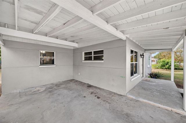 831 WOODLAWN STREET, Clearwater, FL 33756