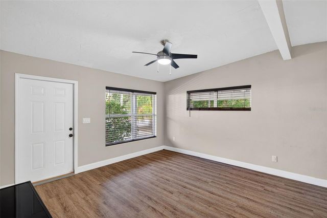 831 WOODLAWN STREET, Clearwater, FL 33756