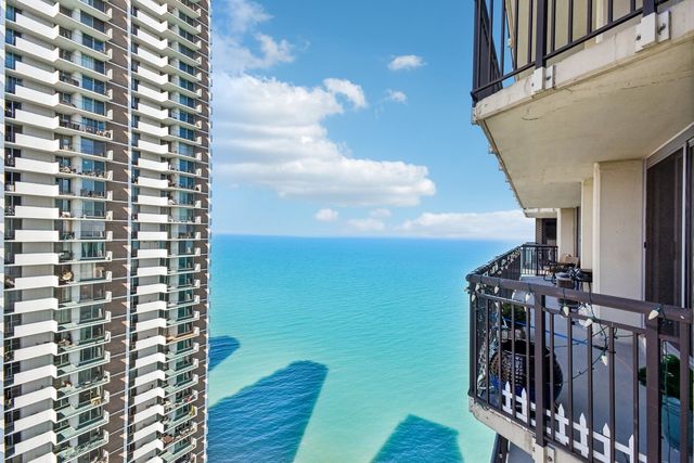 6007 N SHERIDAN Road 29F, Chicago, IL 60660