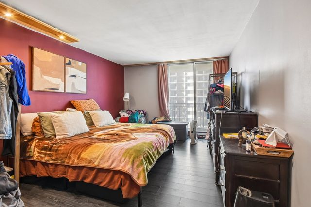 6007 N SHERIDAN Road 29F, Chicago, IL 60660