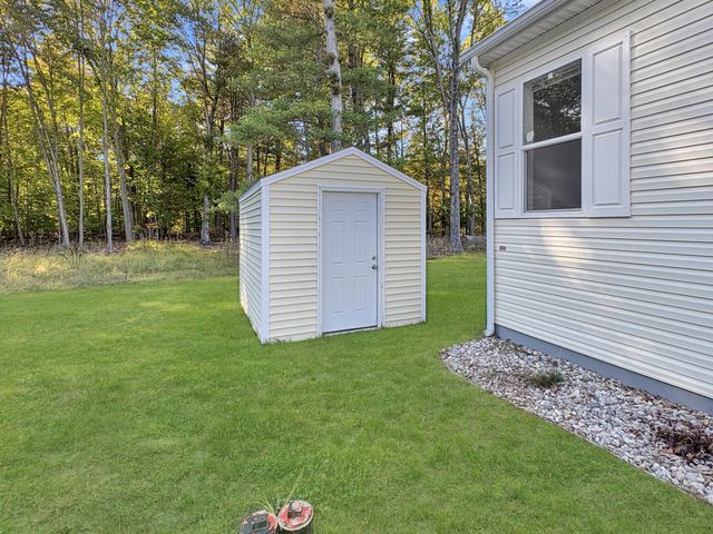 115 San Souci Drive Nw, Sparta Twp, MI 49345