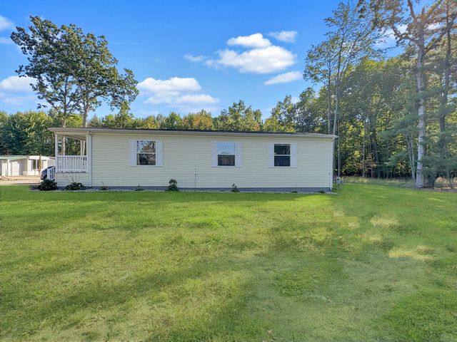 115 San Souci Drive Nw, Sparta Twp, MI 49345