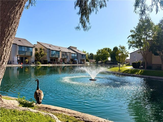 24525 Trevino U1, Valencia, CA 91355