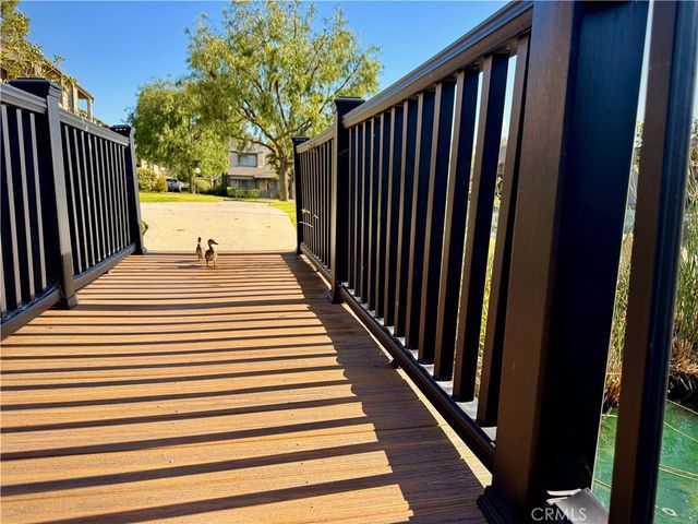 24525 Trevino U1, Valencia, CA 91355