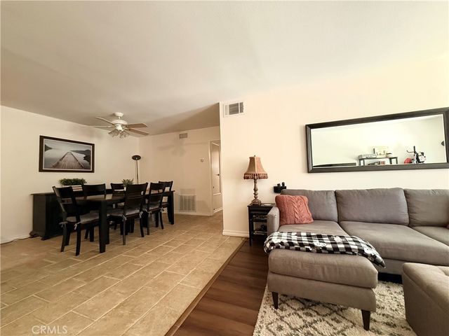 24525 Trevino U1, Valencia, CA 91355