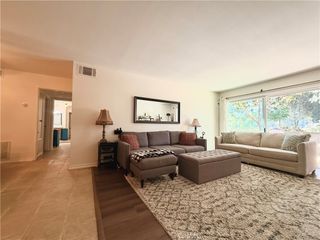 24525 Trevino U1, Valencia, CA 91355