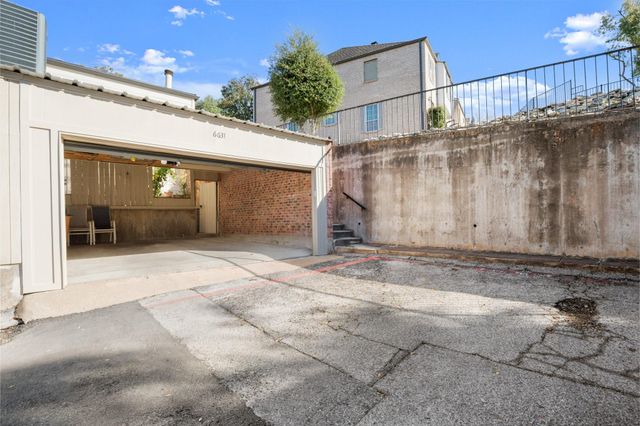 6631 Valleyside RD, Austin, TX 78731