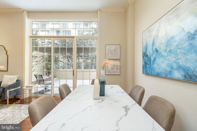 621 SPRUCE ST, Philadelphia, PA 19106