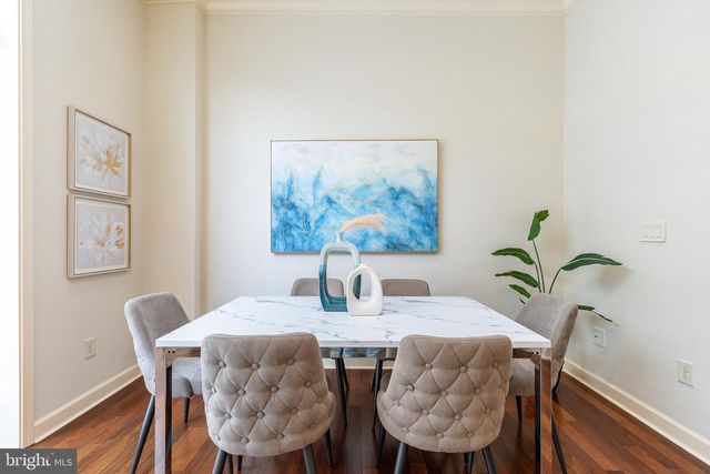 621 SPRUCE ST, Philadelphia, PA 19106