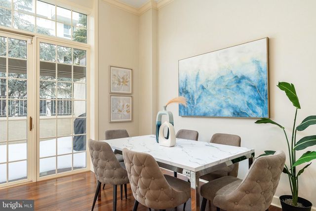 621 SPRUCE ST, Philadelphia, PA 19106